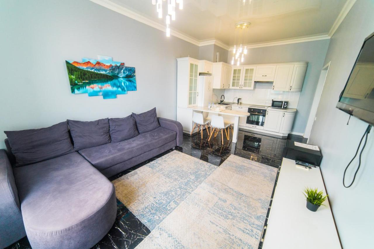 Manica Gagarin Park Apartment Almaty Luaran gambar